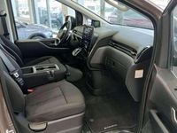 Usado Hyundai Staria 226 CV (166 kW) 2025 Gris Monovolumen