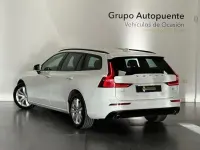 Usado Volvo V60 Momentum 197 HP (144 kW) 2021 Branco Carrinha