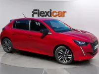Usado Peugeot 208 Allure 101 CV (74 kW) 2023 Granate Utilitario