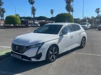 Usado Peugeot 308 Allure 130 CV (95 kW) 2023 Blanco Berlina