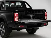 Usado EVO Cross 4 136 CV (100 kW) 2026 Negro Pickup/Camioneta