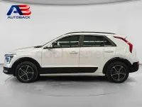 Usado Kia Niro 141 CV (103 kW) 2023 Blanco SUV