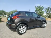 Usado Nissan Juke Acenta 110 CV (80 kW) 2011 Marrón SUV