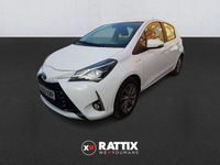 Usado Toyota Yaris Hybrid Active 111 CV (81 kW) 2019 Blanco Berlina