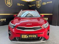 Usado Kia Stonic 100 CV (73 kW) 2022 Rojo SUV