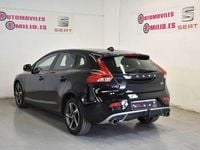 Usado Volvo V40 Momentum 120 CV (88 kW) 2016 Negro Familiar