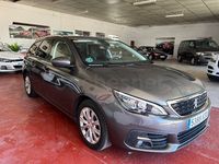 Usado Peugeot 308 SW Active 130 CV (95 kW) 2020 Gris / plata Familiar