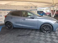 Usado Mazda 2 Edition 90 CV (66 kW) 2020 Gris