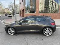 Usado VW Scirocco 160 CV (117 kW) 2009 Gris / plata Coupe