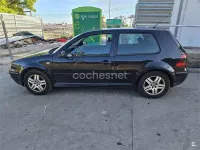 Usado VW Golf IV Highline 110 CV (80 kW) 2000 Negro Berlina
