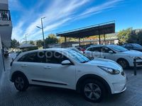 Usado Kia Niro 141 CV (103 kW) 2019 Blanco SUV