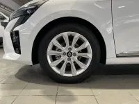 Nuevo Renault Clio V Evolution 100 CV (73 kW) 2025 Blanco Berlina