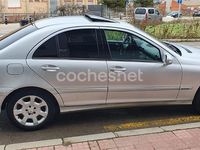 Usado Mercedes C200 Elegance 163 CV (119 kW) 2004 Gris / plata Berlina