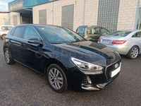 Usado Hyundai i30 110 CV (80 kW) 2018 Negro Berlina