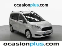 Usado Ford Tourneo Courier Titanium 102 CV (75 kW) 2017 Plateado Monovolumen