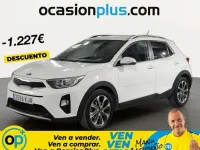 Usado Kia Stonic 120 CV (88 kW) 2018 Blanco SUV