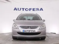 Usado Peugeot 307 136 CV (100 kW) 2004 Gris plata Familiar