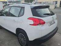 Usado Peugeot 2008 Active 100 CV (73 kW) 2015 Blanco SUV