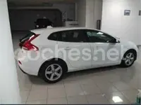 Usado Volvo V40 Momentum 115 CV (84 kW) 2013 Blanco Berlina