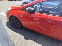 Usado Opel Corsa Selective 90 CV (66 kW) 2015 Rojo Utilitario