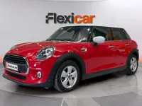 Usado Mini ONE 102 CV (75 kW) 2020 Rojo Utilitario