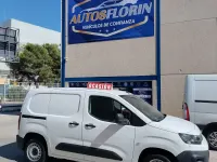 Usado Citroën Berlingo 102 CV (75 kW) 2021 Blanco Monovolumen
