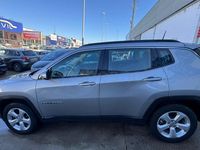 Usado Jeep Compass Longitude 140 CV (102 kW) 2019 Gris / plata SUV