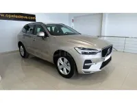 Usado Volvo XC60 Core 197 CV (144 kW) 2023 Gris / plata SUV