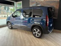 Usado Peugeot Rifter Allure 100 CV (73 kW) 2023 Azul Monovolumen