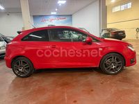Usado Seat Ibiza SC FR 105 CV (77 kW) 2014 Rojo Utilitario