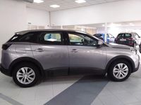 Usado Peugeot 3008 Active 120 CV (88 kW) 2017 Gris / plata SUV