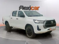Usado Toyota HiLux 150 CV (110 kW) 2021 Blanco Pickup/Camioneta