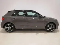 Usado Audi A1 Sportback 110 CV (80 kW) 2022 Gris Utilitario