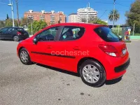 Usado Peugeot 207 90 CV (66 kW) 2010 Rojo Berlina