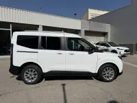 Nuevo Ford Tourneo Courier Titanium 125 CV (91 kW) 2026 Blanco Monovolumen