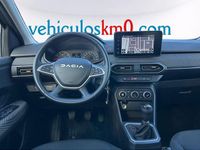 Usado Dacia Sandero Expression 91 CV (66 kW) 2025 Gris Utilitario