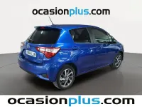Käytetty Toyota Yaris Hybrid 100 HP (73 kW) 2020 Sininen Sedan