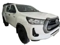 Usado Toyota HiLux Plus 150 CV (110 kW) 2023 Blanco Pickup/Camioneta