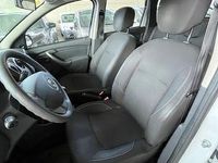 Usado Dacia Duster Ambiance 90 CV (66 kW) 2016 Blanco SUV