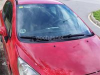 Usado Peugeot 207 70 CV (51 kW) 2006 Rojo Berlina