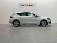 Usado Seat Leon FR 150 CV (110 kW) 2025 Blanco Berlina