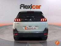 Usado Peugeot 5008 Allure 131 CV (96 kW) 2024 Blanco SUV