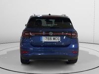 Usado VW T-Cross Sportline 150 CV (110 kW) 2022 Azul SUV