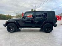 Usado Jeep Wrangler Unlimited Sahara 177 CV (130 kW) 2008 Negro SUV