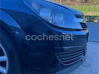 Usado Opel Astra Cosmo 100 CV (73 kW) 2006 Negro Berlina