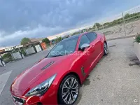 Usado Kia Stinger GT-Line 245 CV (180 kW) 2019 Granate Utilitario