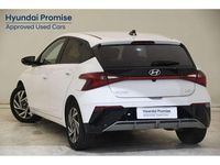 Usado Hyundai i20 101 CV (74 kW) 2025 Blanco Utilitario