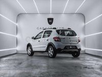 Usado Dacia Sandero Stepway 90 CV (66 kW) 2015 Blanco Berlina