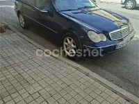 Usado Mercedes C270 Elegance 170 CV (125 kW) 2002 Azul Berlina