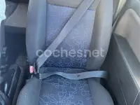 Usado Ford Fiesta Ambiente 70 CV (51 kW) 2008 Negro Utilitario